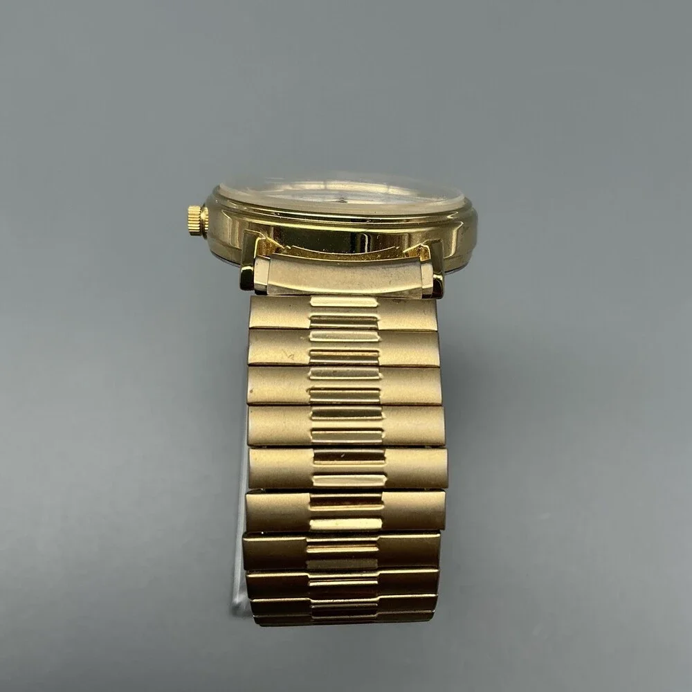 Vintage Timex Easy Reader Indiglo Mens Watch 34mm Gold Tone Stretch New Battery